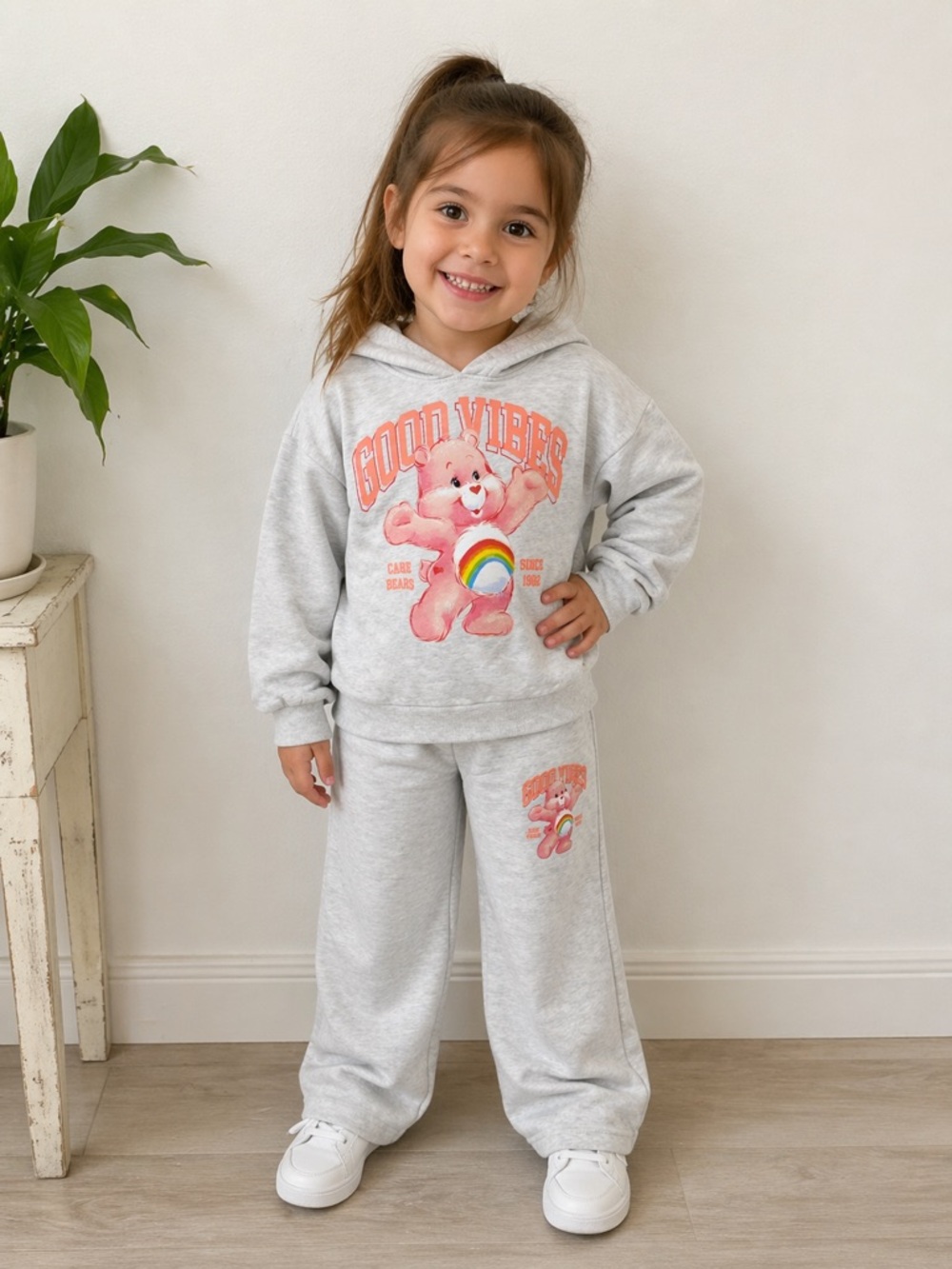 Care Bears Girls 2PC Set Size 4 Hoodie Jogger Outfit Cute Cozy